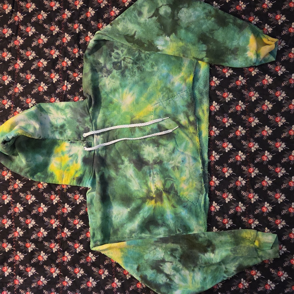 Tie-Dye Cropped Hoodie